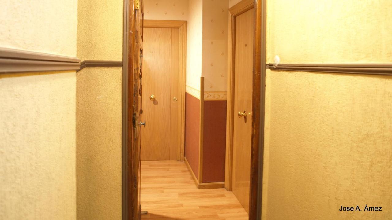 Hostal Orejas León Exterior foto